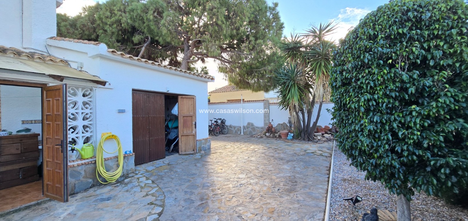 Venta - Villa * - Orihuela Costa * - Cabo Roig *