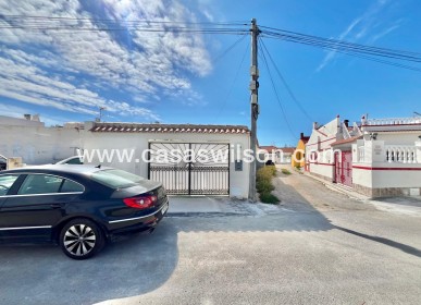 Sale - Bungalow - Torrevieja - La Siesta - El Salado - Torreta