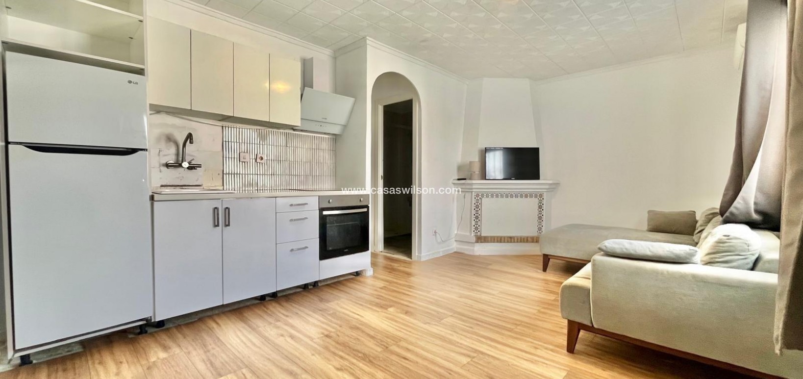 Sale - Bungalow - Torrevieja - La Siesta - El Salado - Torreta