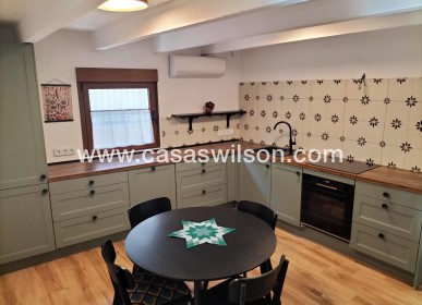 Sale - Townhouse - Formentera del Segura - Centro