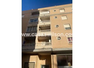 Sale - Apartment - Torrevieja - Centro