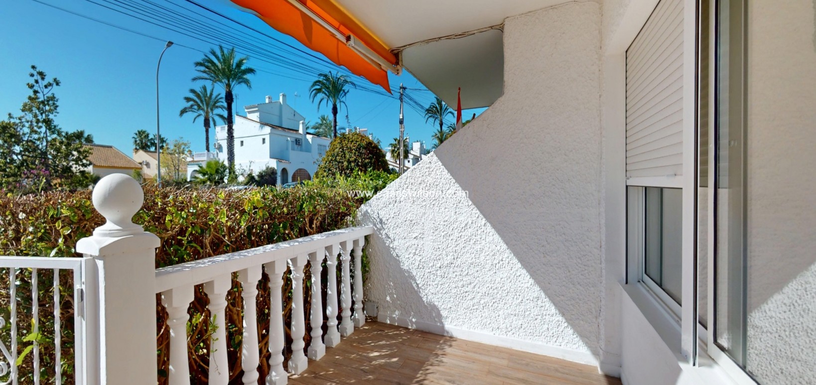 Sale - Bungalow - Orihuela Costa - Villamartín