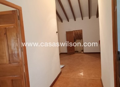 Sale - Villa - La Romana - Inland