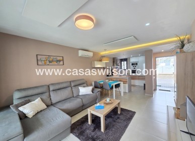 Sale - Apartment / Flat * - Orihuela Costa * - Punta Prima *