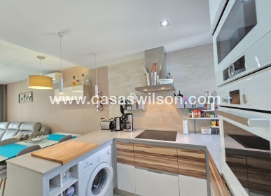 Sale - Apartment / Flat * - Orihuela Costa * - Punta Prima *