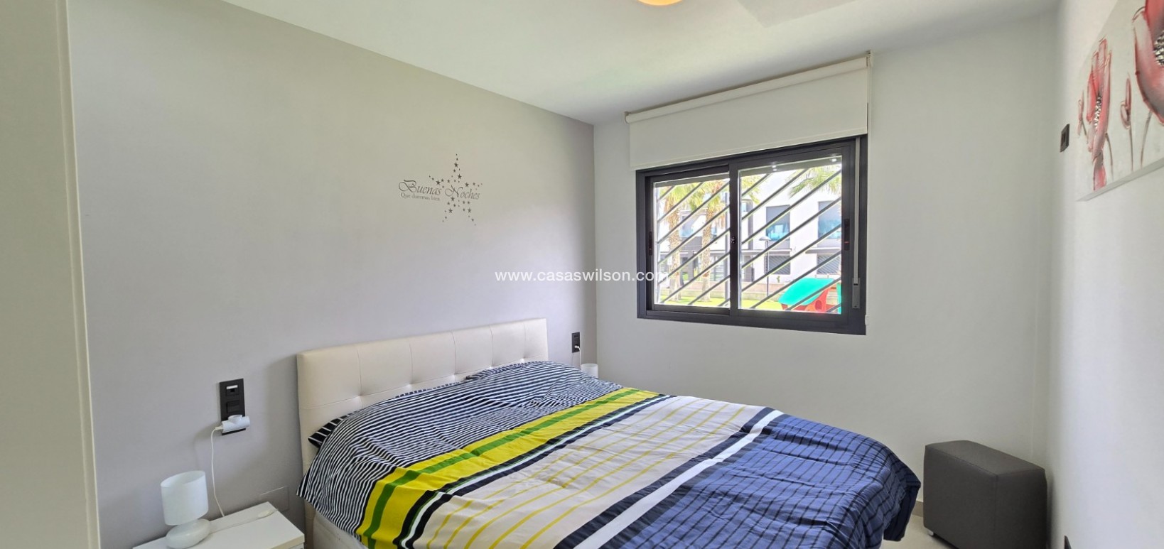 Sale - Apartment / Flat * - Orihuela Costa * - Punta Prima *