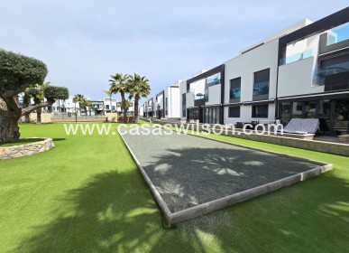 Sale - Apartment / Flat * - Orihuela Costa * - Punta Prima *