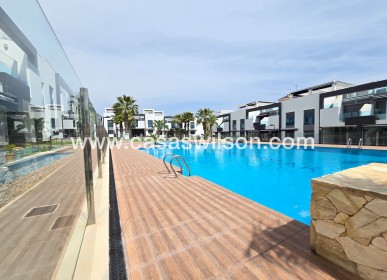 Sale - Apartment / Flat * - Orihuela Costa * - Punta Prima *