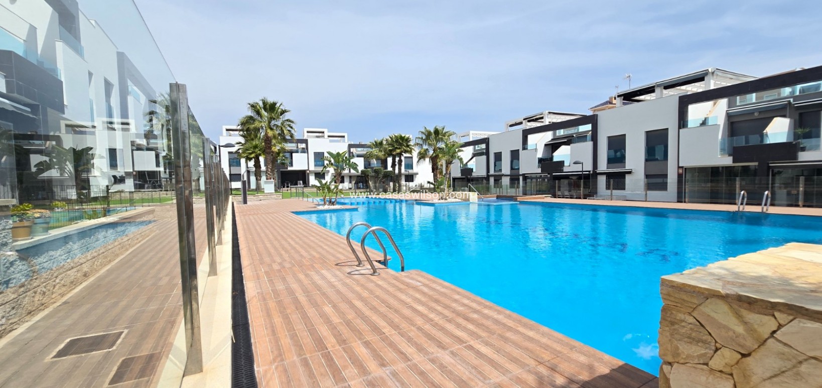 Sale - Apartment / Flat * - Orihuela Costa * - Punta Prima *