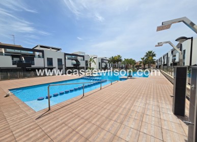 Sale - Apartment / Flat * - Orihuela Costa * - Punta Prima *