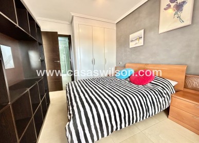 Sale - Apartment - Villamartin - Costa Blanca