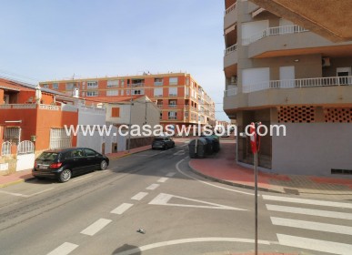 Sale - Apartment - Torrevieja - Playa de los Naufragos