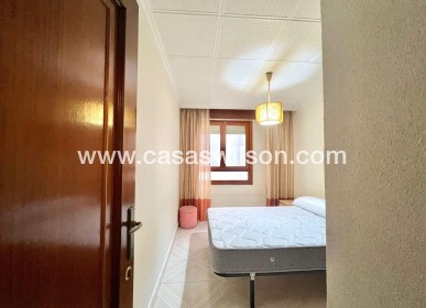 Sale - Apartment - Torrevieja - Acequion