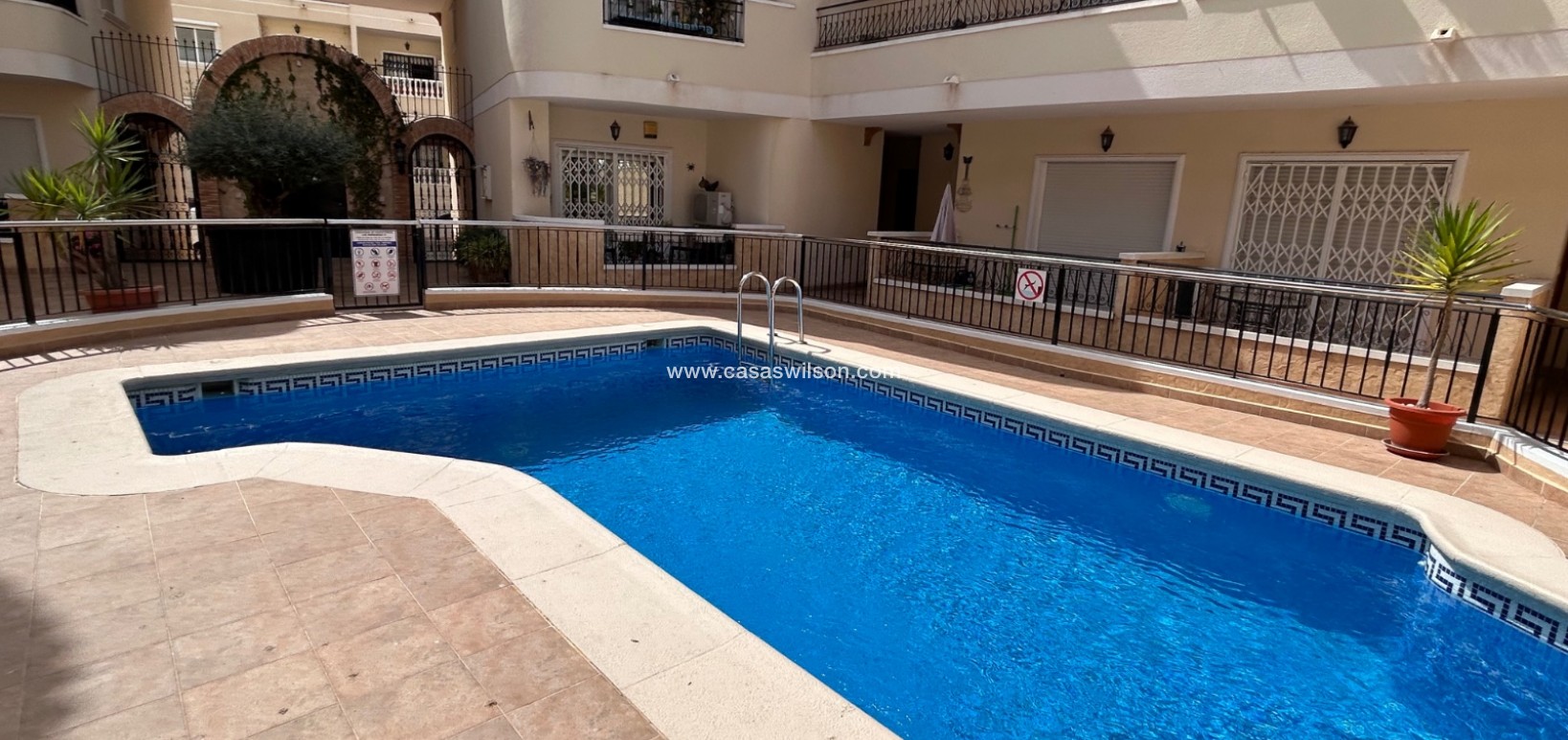 Sale - Apartment - Jacarilla
