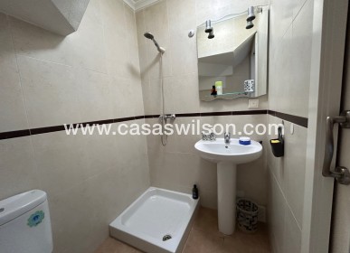 Sale - Apartment - Jacarilla