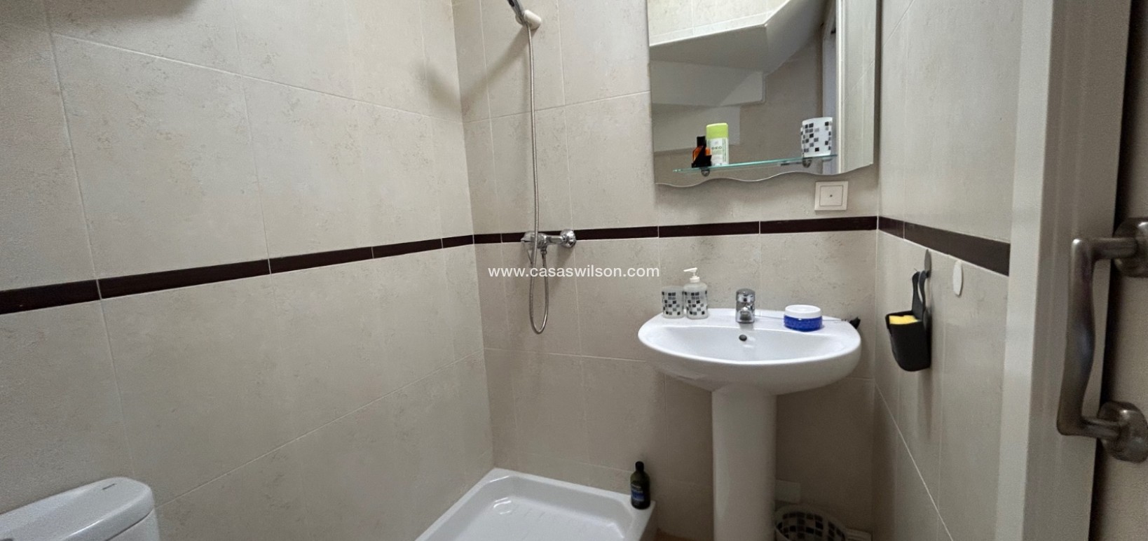 Sale - Apartment - Jacarilla