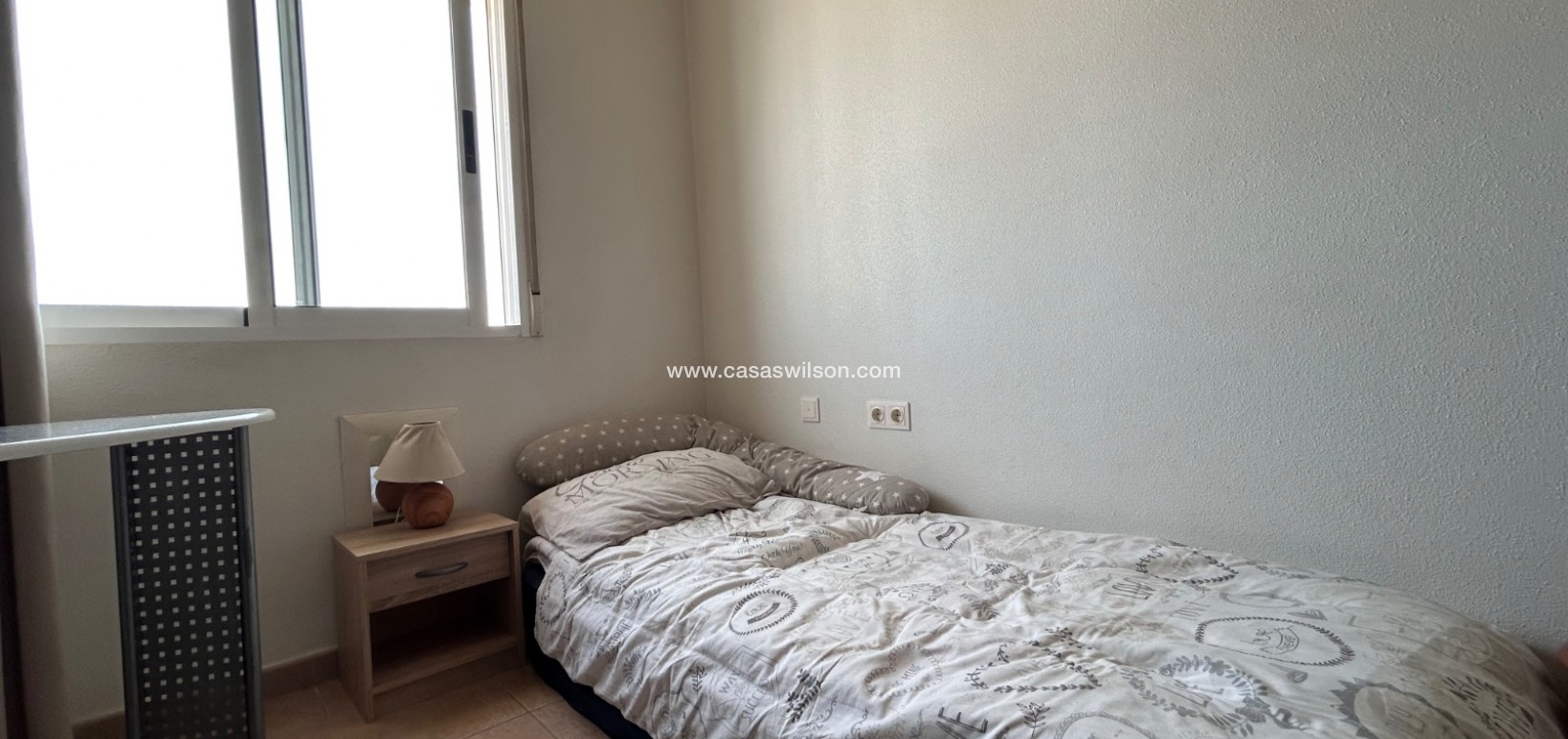 Sale - Apartment - Jacarilla