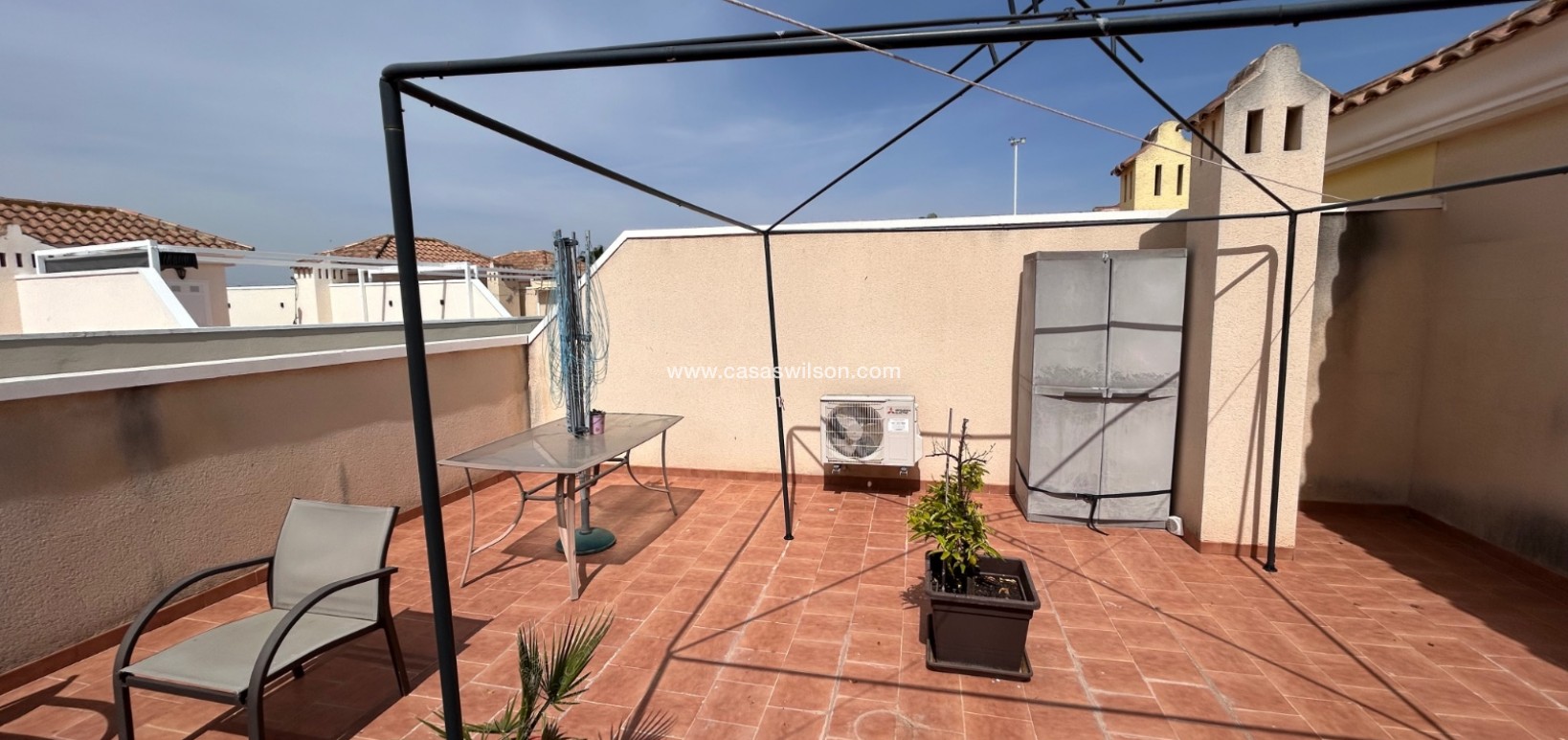 Sale - Apartment - Jacarilla