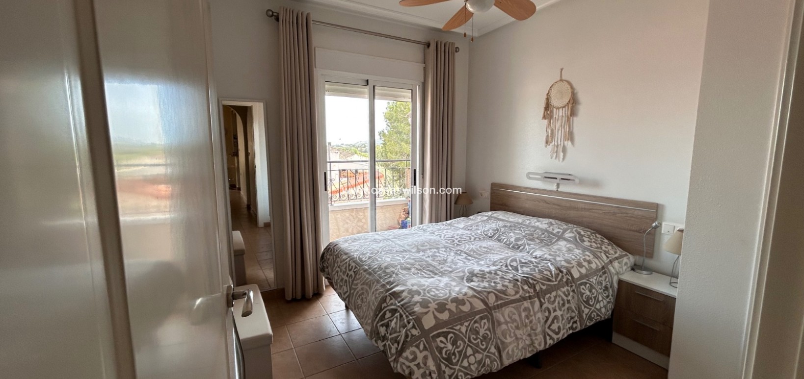 Sale - Apartment - Jacarilla