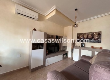 Sale - Apartment - Jacarilla