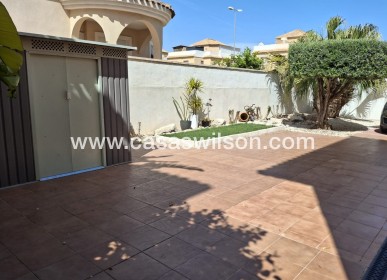 Sale - Villa Detached - Ciudad Quesada - Doña Pepa