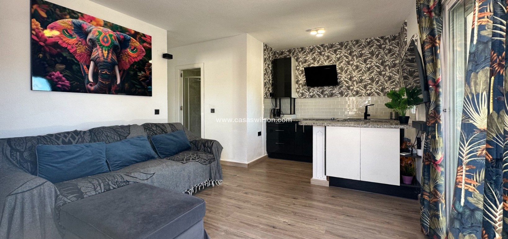 Sale - Bungalow - Orihuela Costa - Costa Blanca