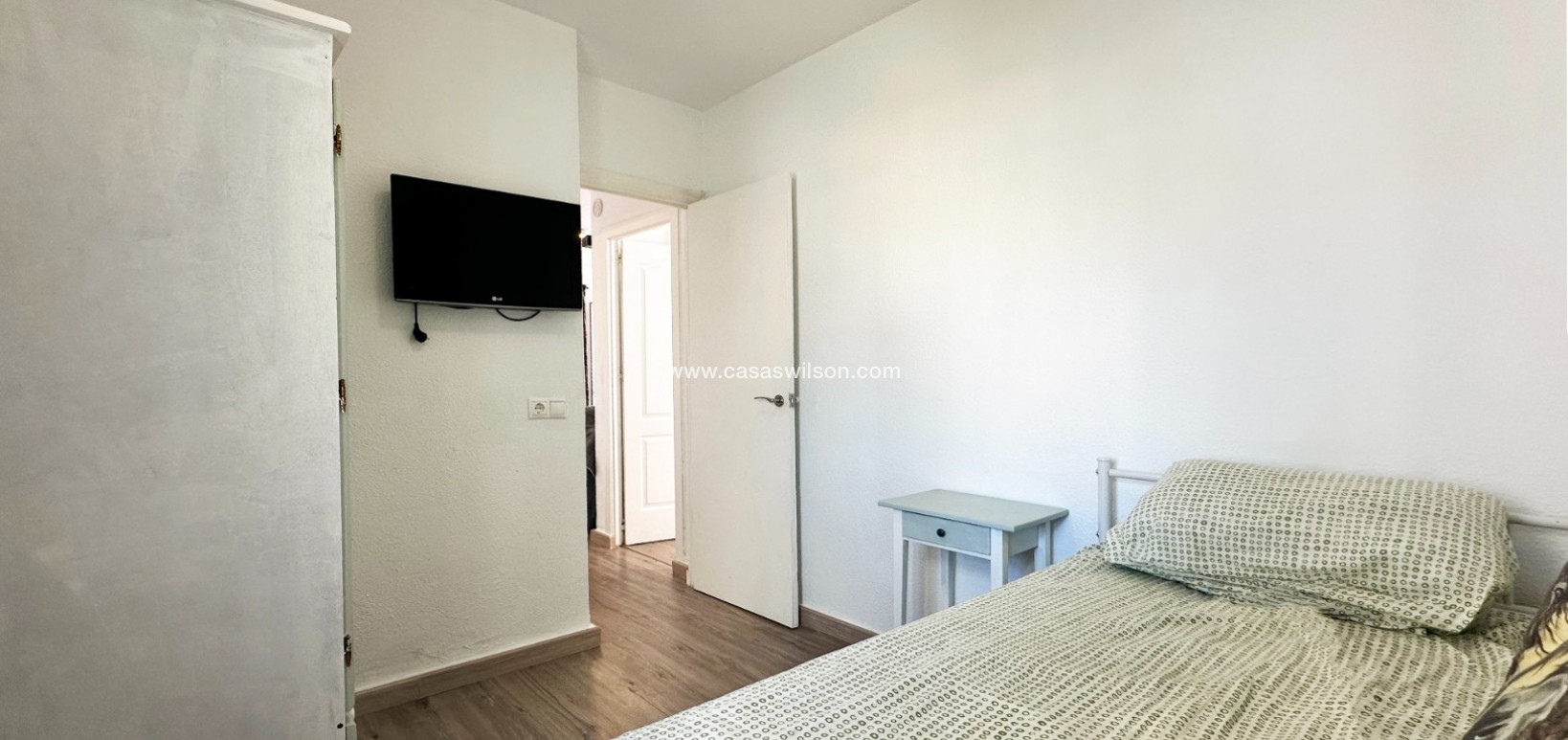 Sale - Bungalow - Orihuela Costa - Costa Blanca