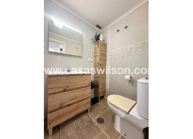 Sale - Bungalow - Orihuela Costa - Costa Blanca