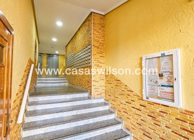 Sale - Apartment - Torrevieja - Centro