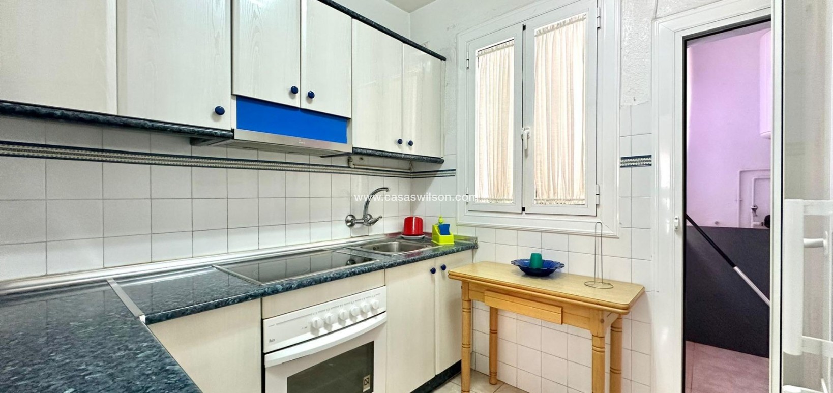 Venta - Apartamento - Torrevieja - Estacion De Autobuses