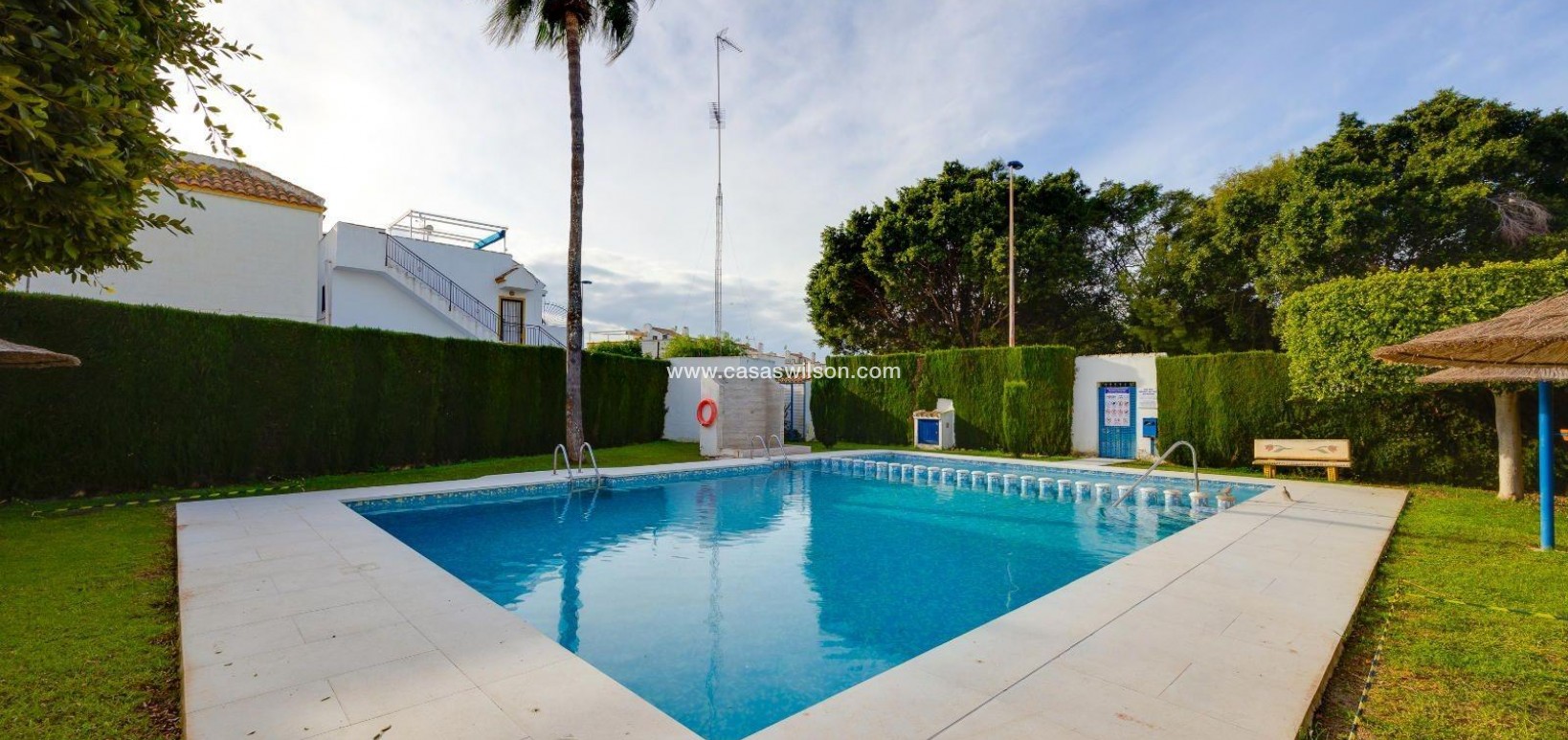 Sale - Bungalow - Torrevieja - La Siesta - El Salado - Torreta