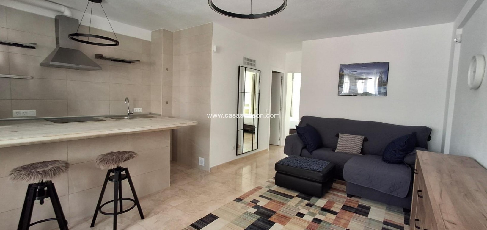 Sale - Apartment - Torrevieja - La Mata pueblo