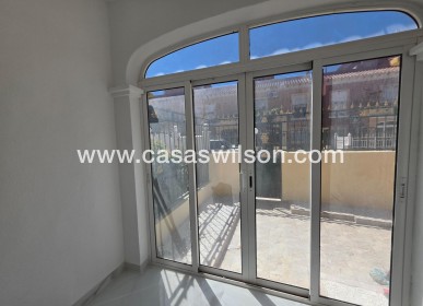 Sale - Apartment - Torrevieja - Torretas