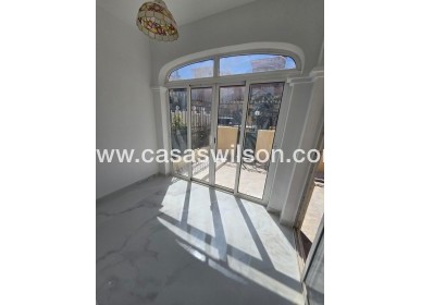 Sale - Apartment - Torrevieja - Torretas