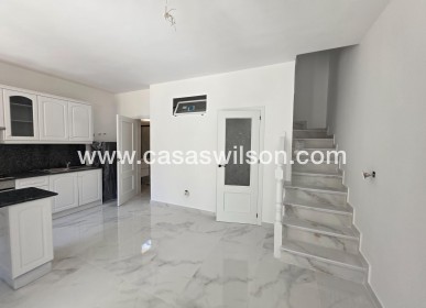 Sale - Apartment - Torrevieja - Torretas