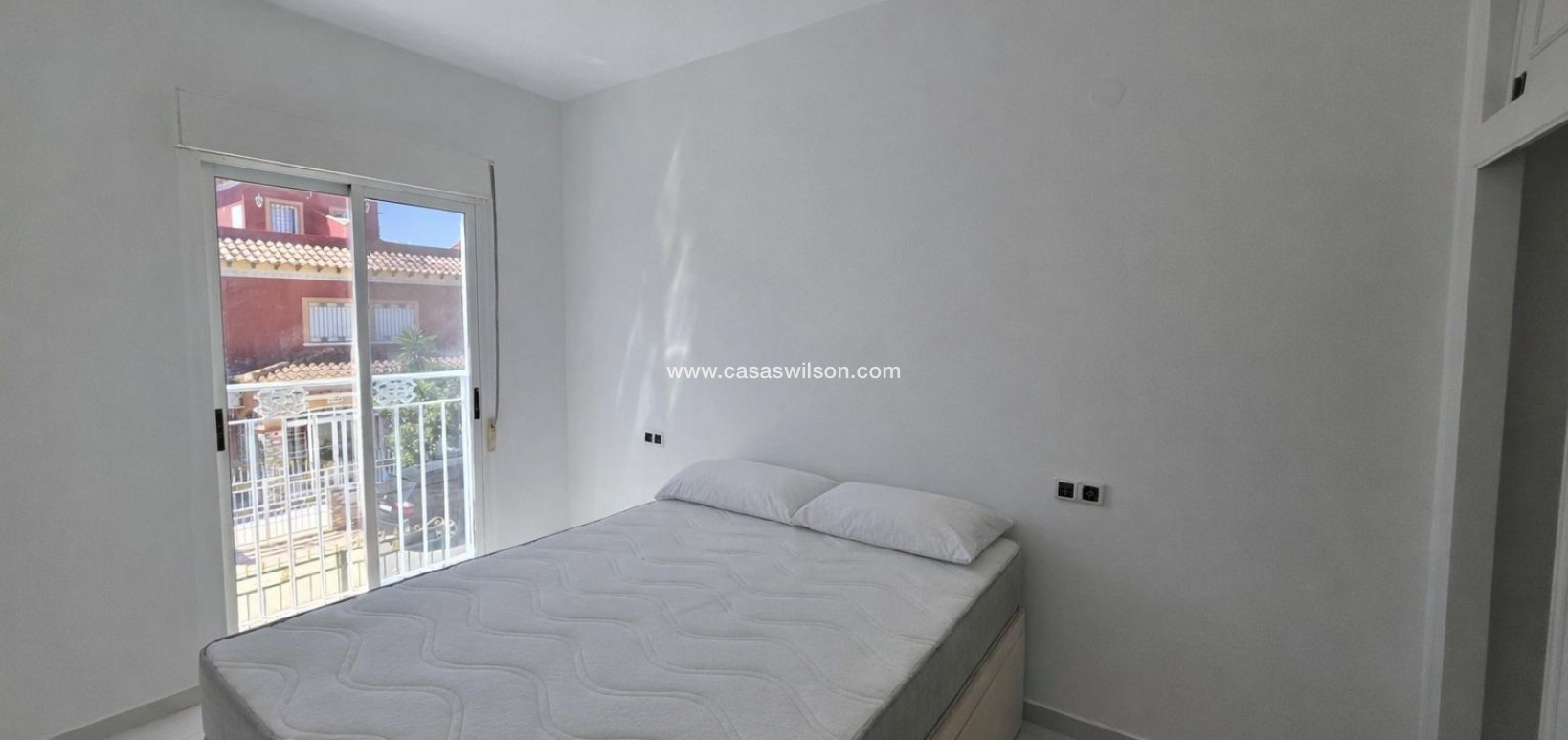 Sale - Apartment - Torrevieja - Torretas