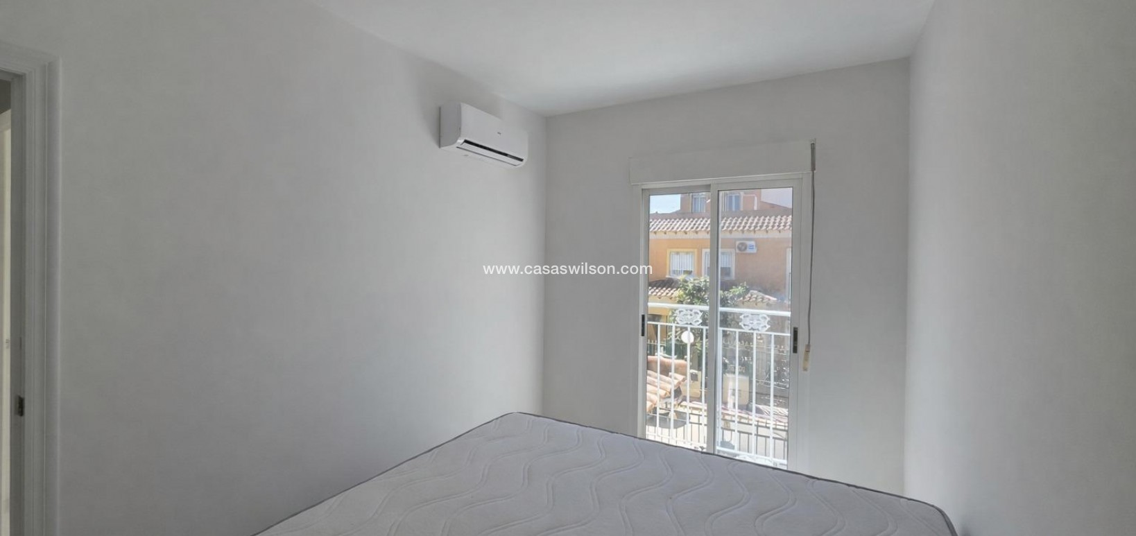 Sale - Apartment - Torrevieja - Torretas