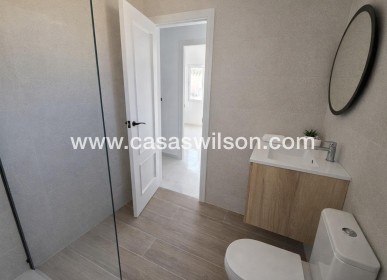 Sale - Apartment - Torrevieja - Torretas