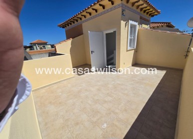 Sale - Apartment - Torrevieja - Torretas