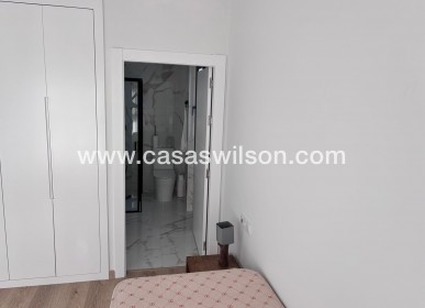 Venta - Chalet - Los Montesinos - La Herada