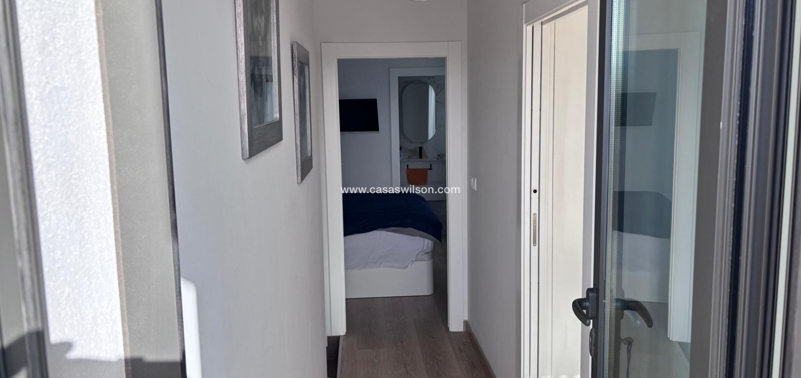 Venta - Chalet - Los Montesinos - La Herada