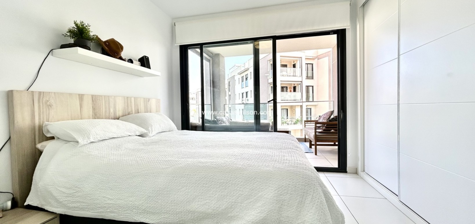 Sale - Apartment - Villamartin - Costa Blanca