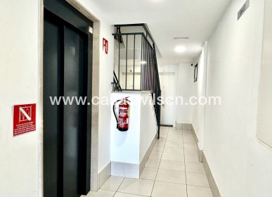 Sale - Apartment - Villamartin - Costa Blanca