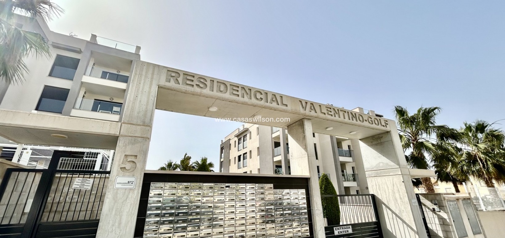 Sale - Apartment - Villamartin - Costa Blanca