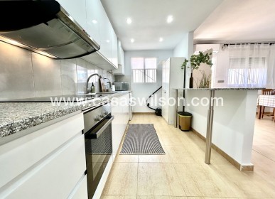 Sale - Apartment - Villamartin - Costa Blanca