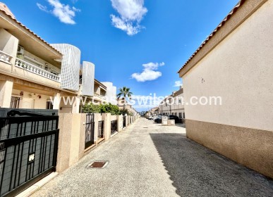 Sale - Apartment - Villamartin - Costa Blanca