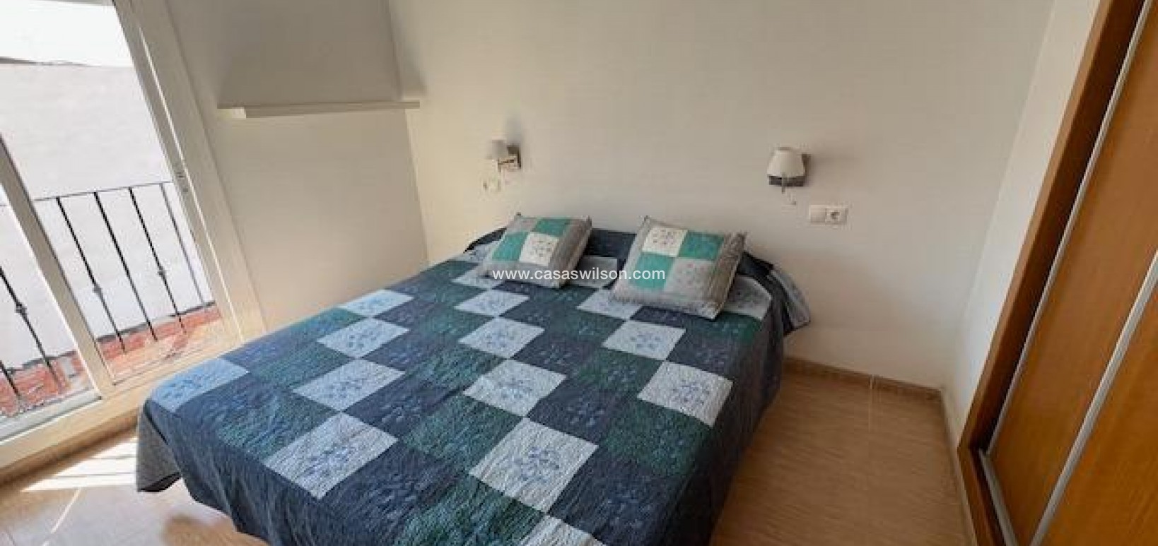 Sale - Apartment - Guardamar del Segura - Pueblo