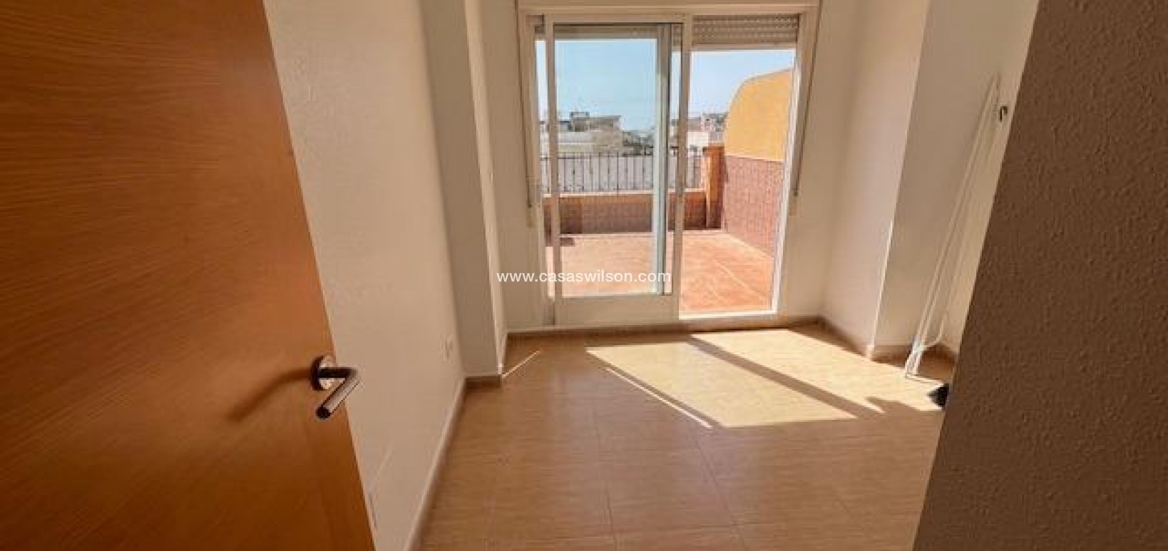 Sale - Apartment - Guardamar del Segura - Pueblo