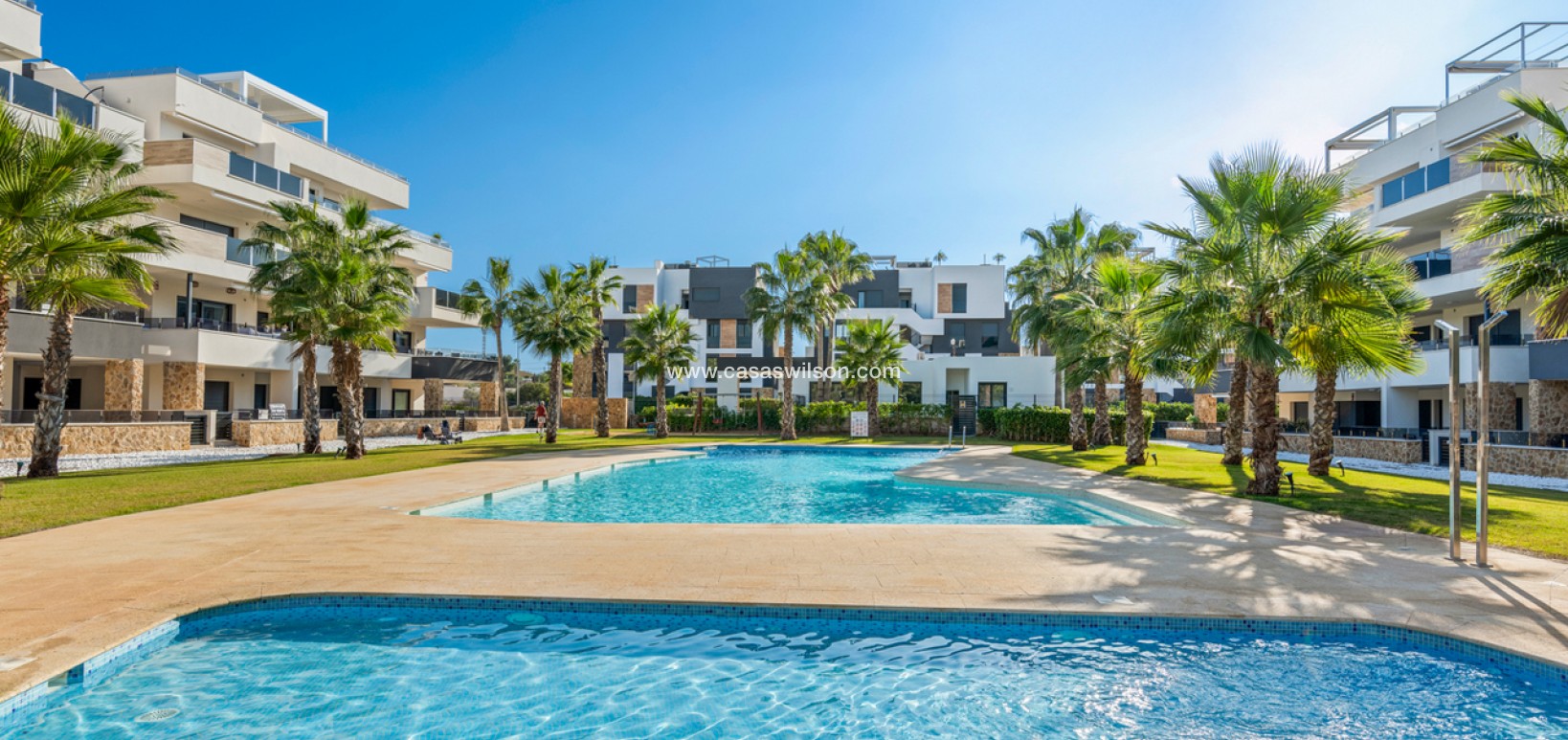 Sale - Apartment - Villamartin - Costa Blanca