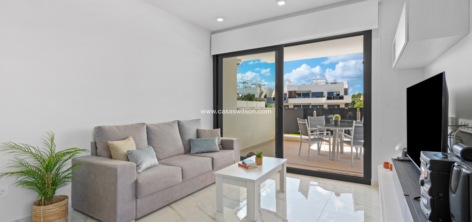 Sale - Apartment - Villamartin - Costa Blanca